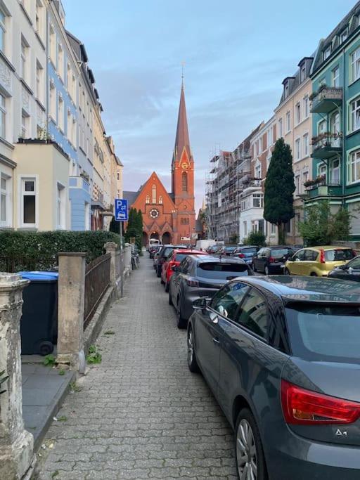 Doppelzimmer Mit Terrasse In Privatem Zuhause Homestay